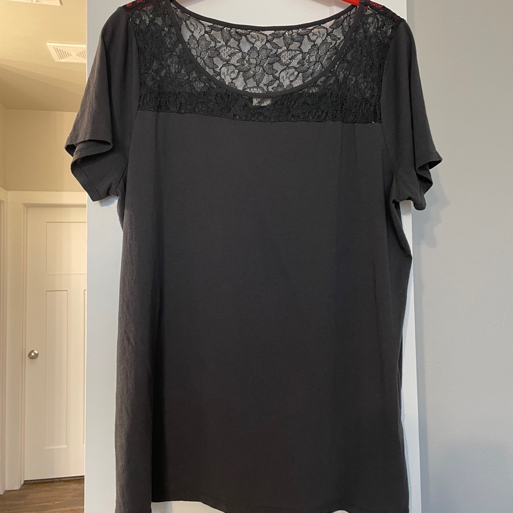 Dressy T